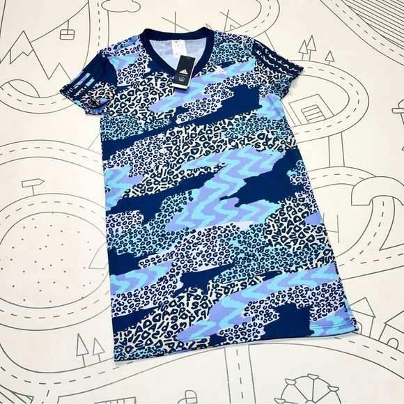 🎉Host Pick: Farm Rio x Adidas 3-Stripes Print Cotton V-Neck Dress - Picture 3 of 8